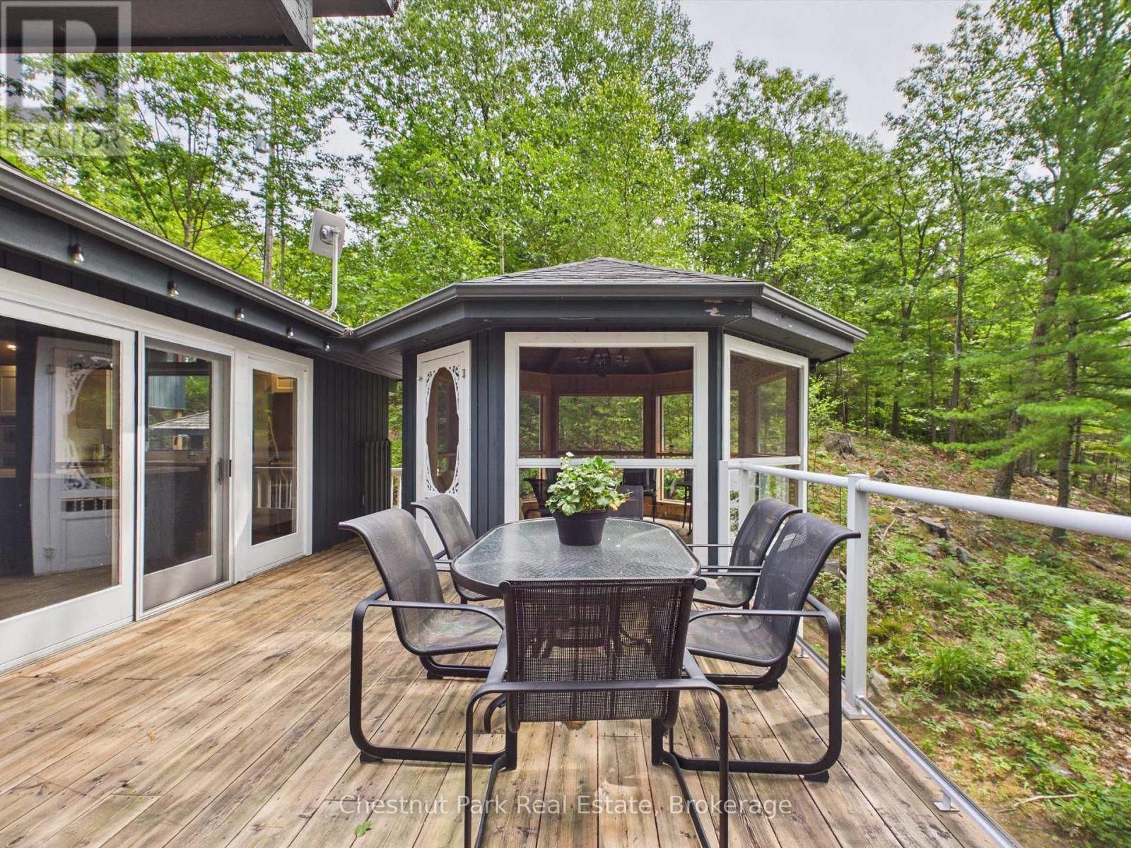 Unit 1 - 1162 Osborne Point Road, Lake Of Bays, Ontario  P1H 2J3 - Photo 37 - X13664622
