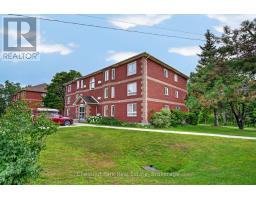 202C - 661 CEDAR LANE, Bracebridge, Ontario