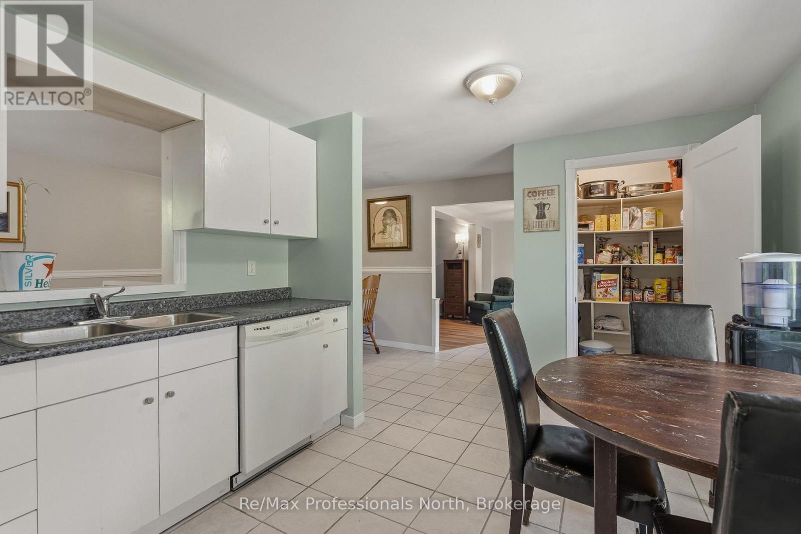 237 Musquash Road, Gravenhurst, Ontario  P1P 0E3 - Photo 9 - X13669870