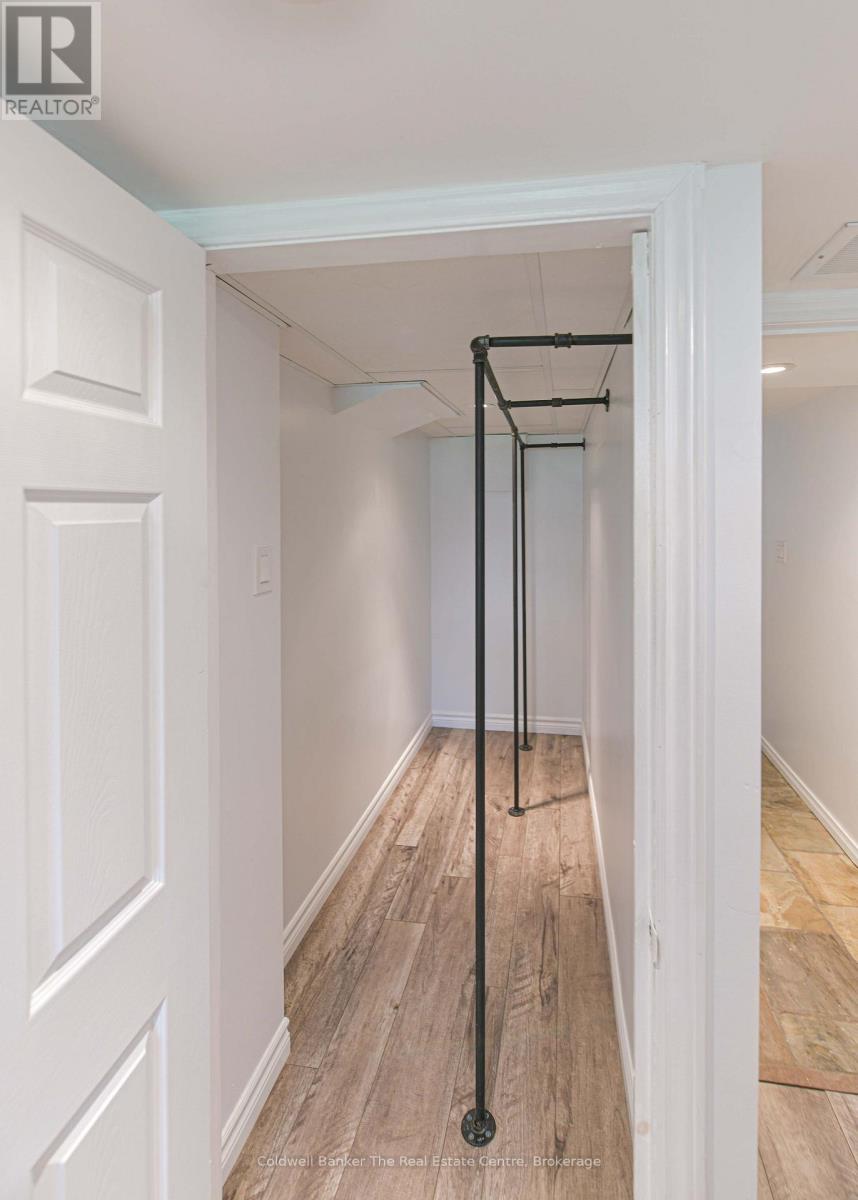 810 John Street N, Gravenhurst, Ontario  P1P 1E6 - Photo 44 - X13671756