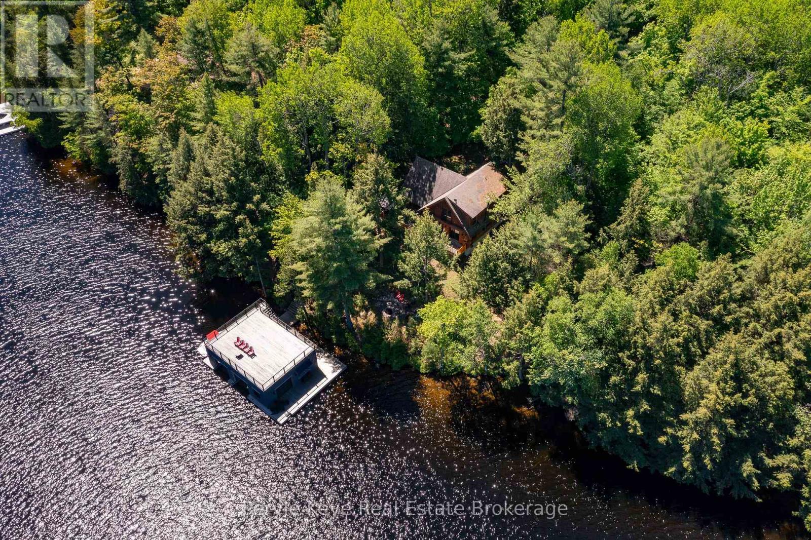 22-26 Taylor Island, Gravenhurst, Ontario  P1P 1R2 - Photo 3 - X13674518