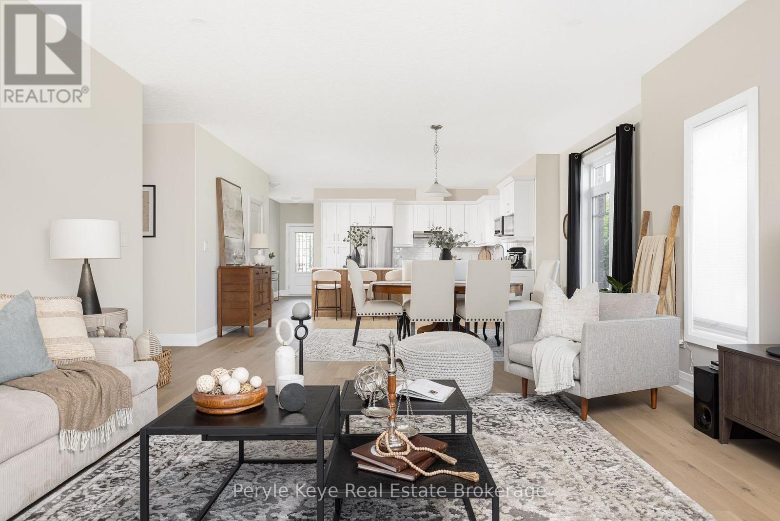 14 Charles Morley Boulevard, Huntsville, Ontario  P1H 0G5 - Photo 1 - X13674536