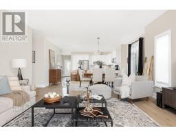 14 CHARLES MORLEY BOULEVARD, Huntsville, Ontario