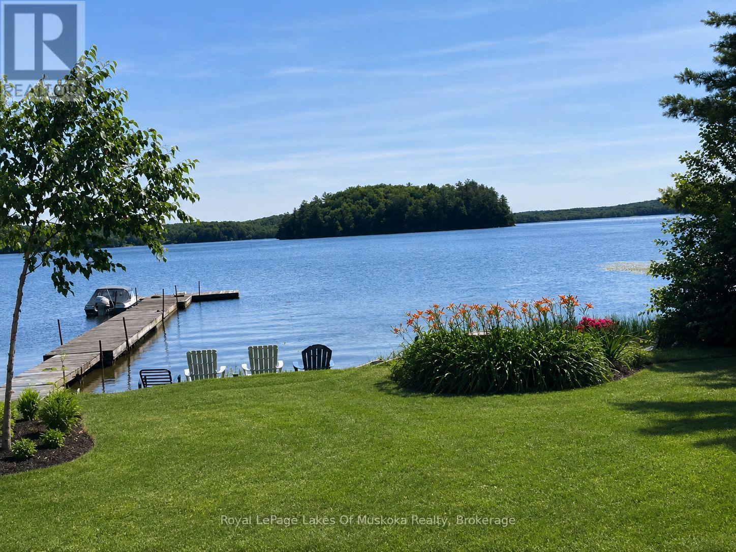1 - 1052 Cove Road, Muskoka Lakes, Ontario  P0B 1M0 - Photo 1 - X13675106
