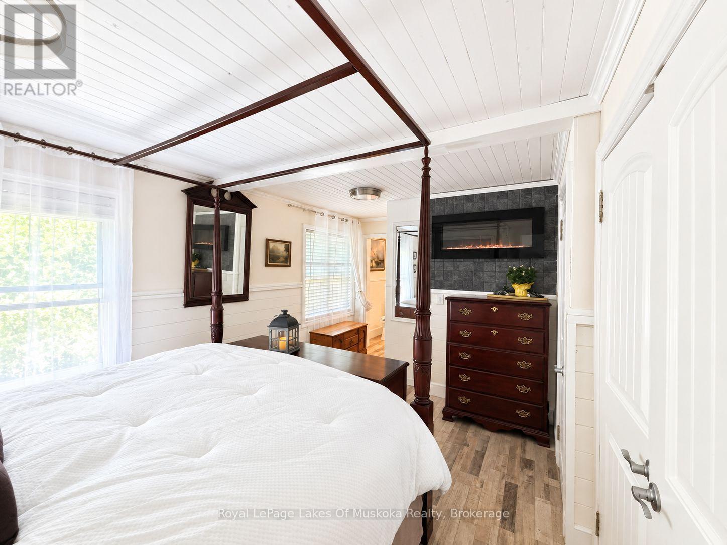 1 - 1052 Cove Road, Muskoka Lakes, Ontario  P0B 1M0 - Photo 17 - X13675106