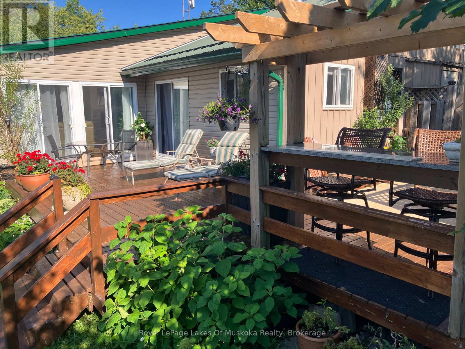 1 - 1052 Cove Road, Muskoka Lakes, Ontario  P0B 1M0 - Photo 2 - X13675106