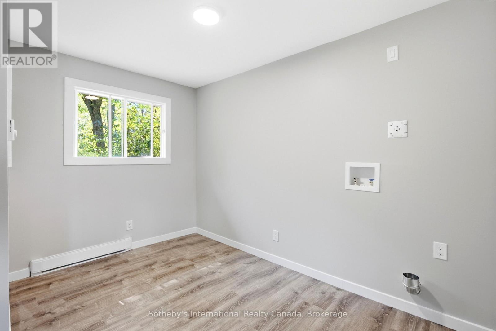 Cottage - 1055 West Bank Drive, Gravenhurst, Ontario  P0E 1G0 - Photo 32 - X13677086