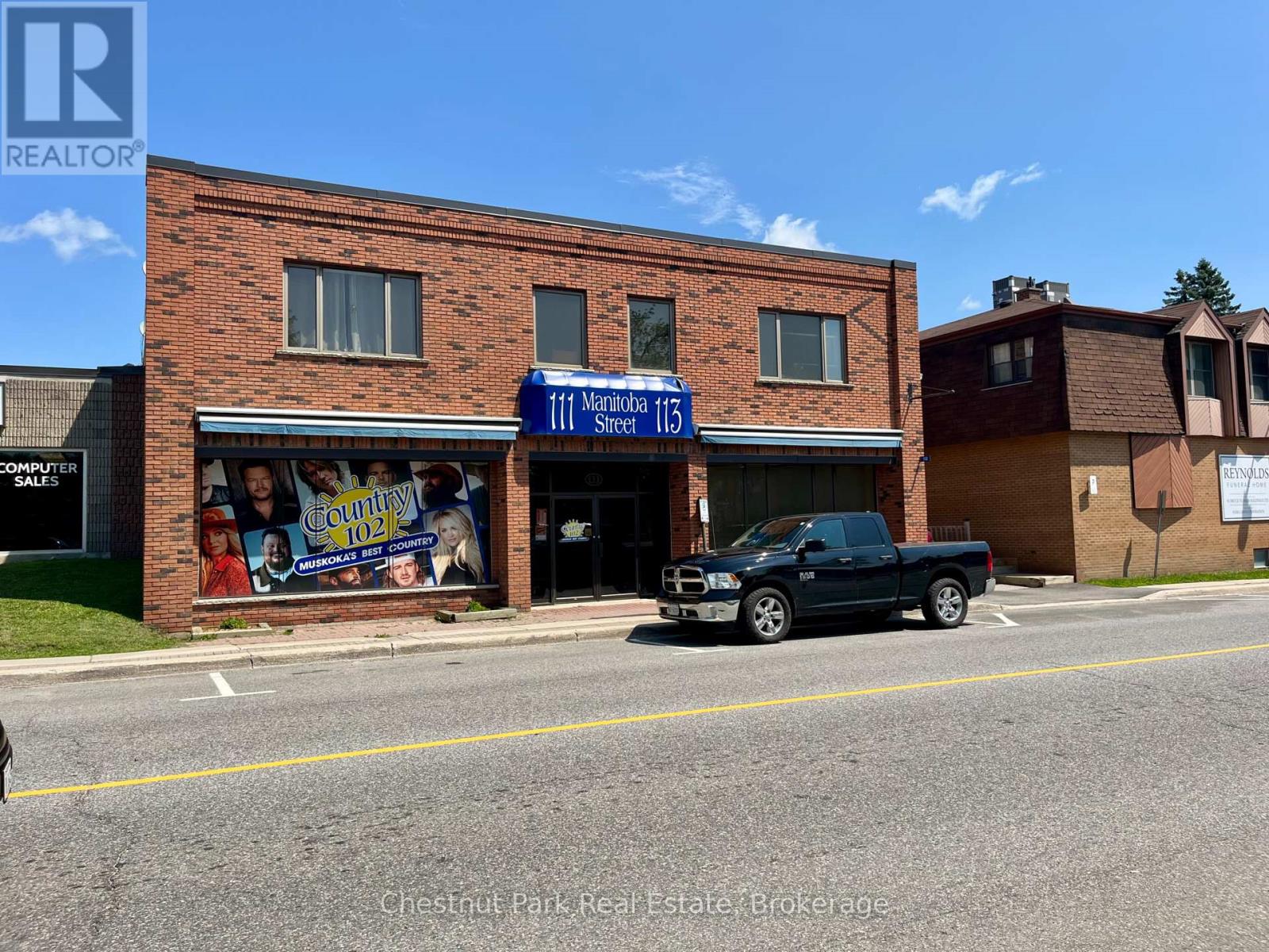 111 Manitoba Street, Bracebridge, Ontario  P1L 2B6 - Photo 1 - X13678454