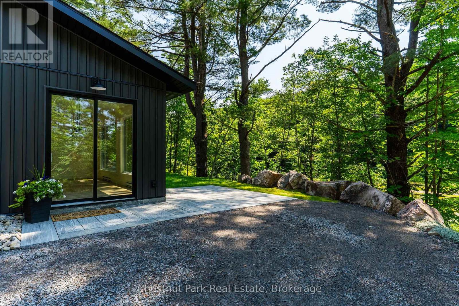 1510 Highway 141, Huntsville, Ontario  P0B 1M0 - Photo 3 - X13678612