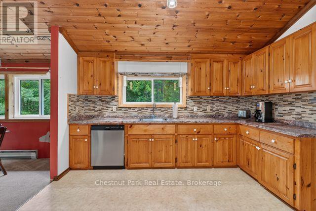 1039 South Waseosa Lake Road, Huntsville, Ontario  P1H 2N5 - Photo 12 - X13679692