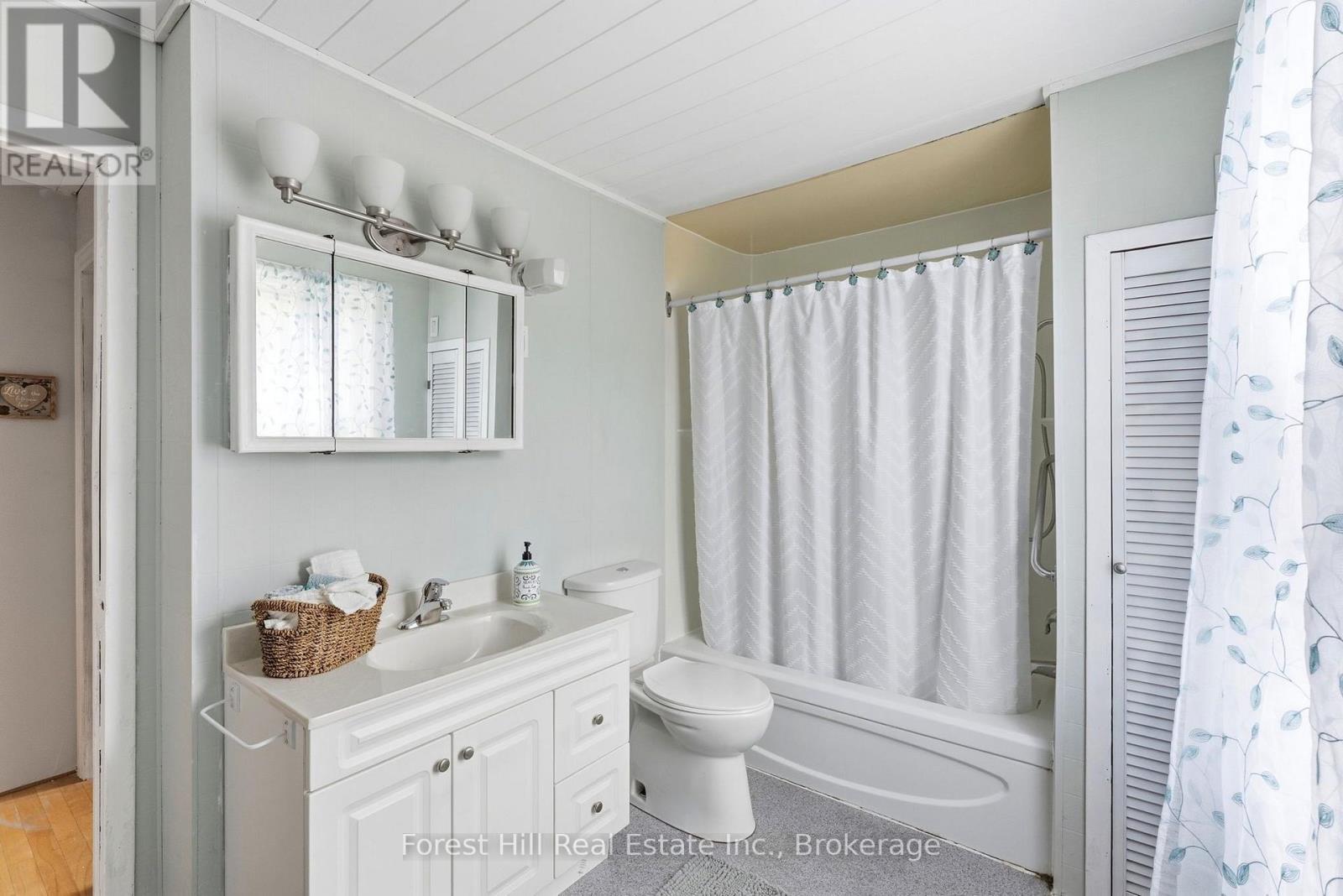 9 Spruce Glen Road, Huntsville, Ontario  P1H 1C9 - Photo 11 - X13680216