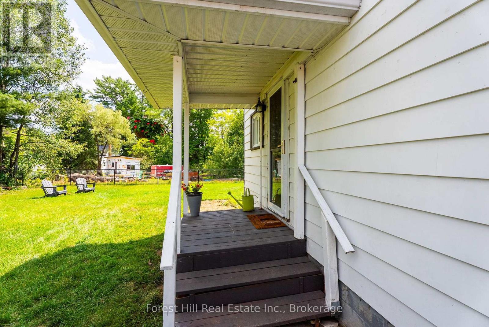 9 Spruce Glen Road, Huntsville, Ontario  P1H 1C9 - Photo 41 - X13680216