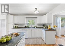 9 SPRUCE GLEN ROAD, Huntsville, Ontario