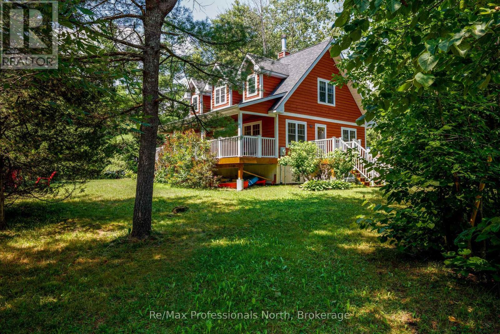 1003 Heron Lane, Gravenhurst, Ontario  P0E 1G0 - Photo 1 - X13681252