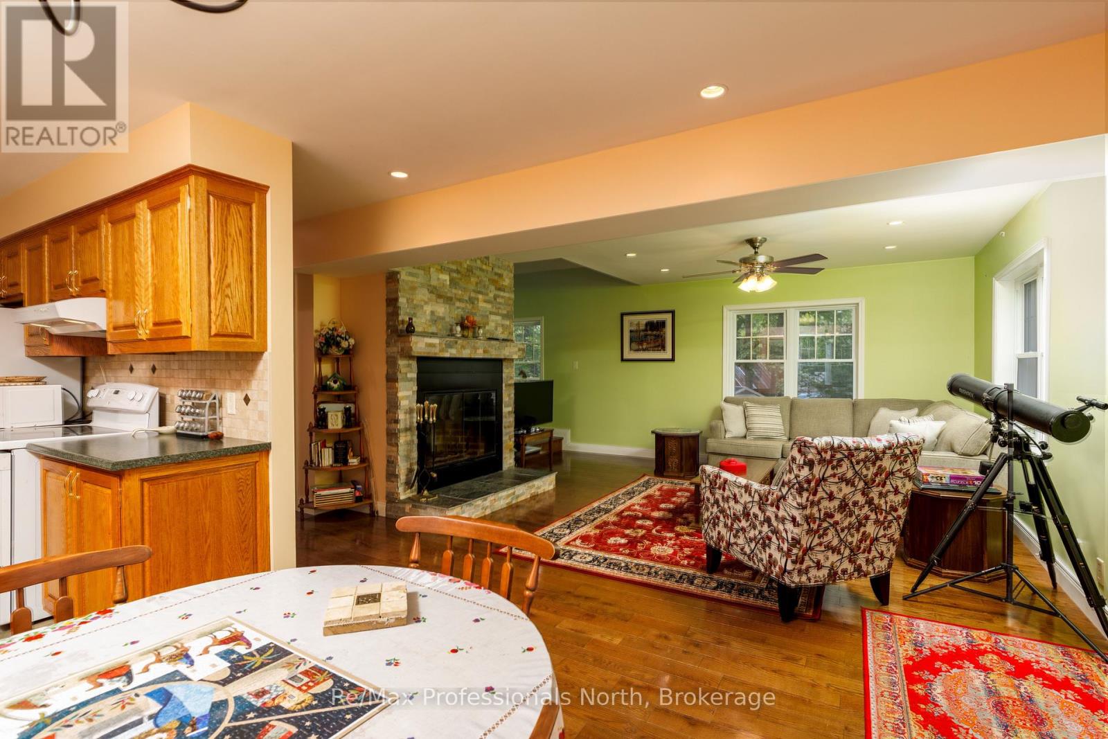 1003 Heron Lane, Gravenhurst, Ontario  P0E 1G0 - Photo 19 - X13681252