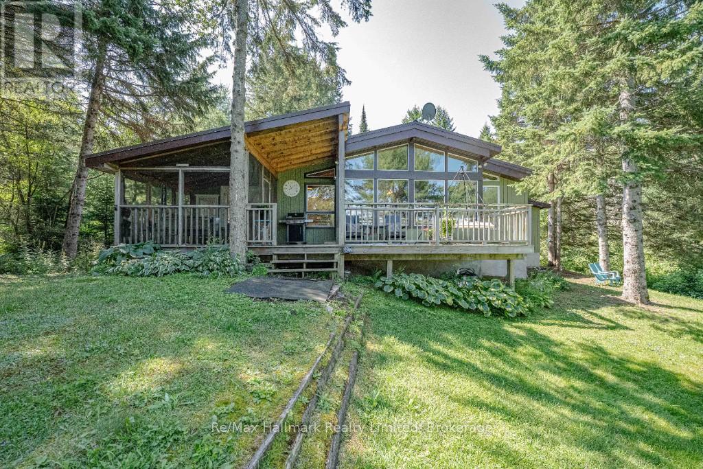 199 Bonnell Road, Bracebridge, Ontario  P1L 1W9 - Photo 1 - X13681720