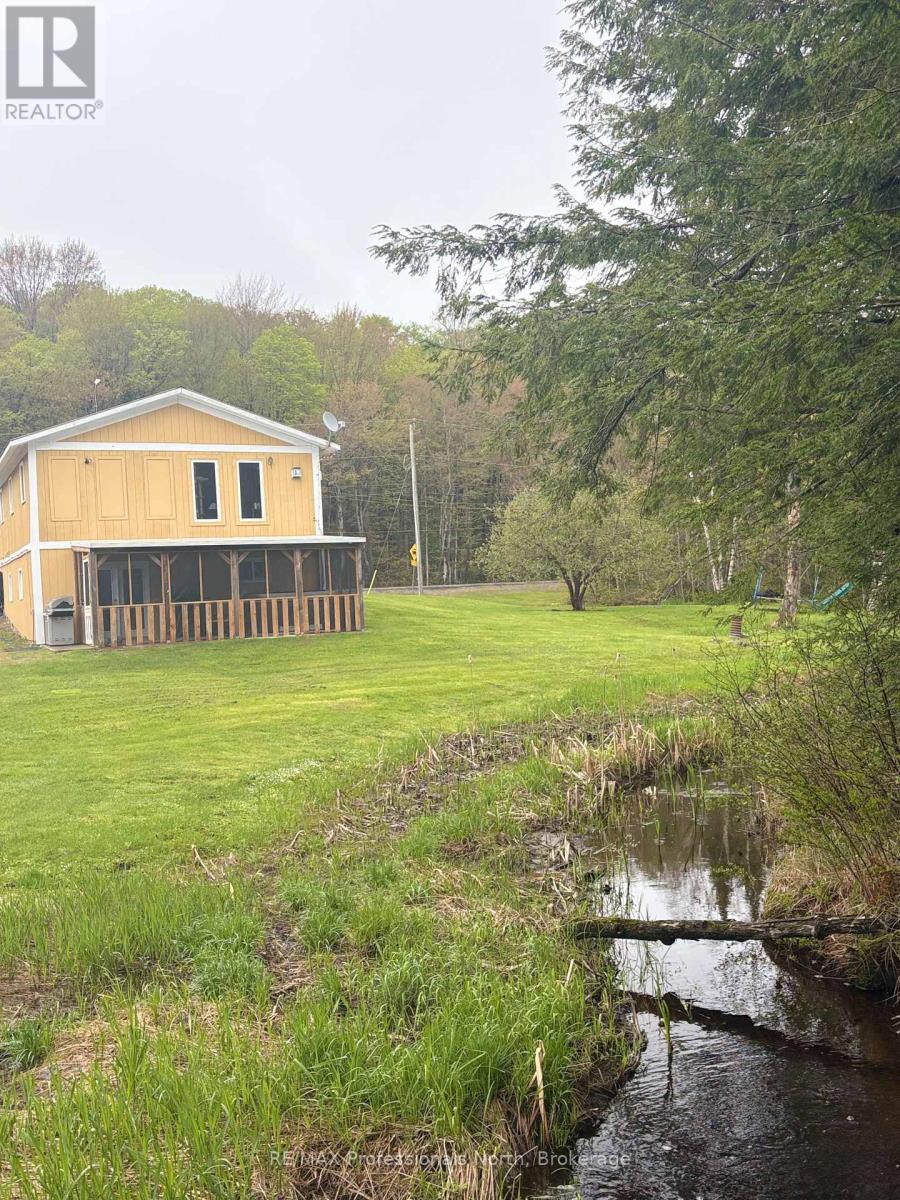 2315 Aspdin Road, Huntsville, Ontario P0B 1M0 - Photo 1 - X13683972