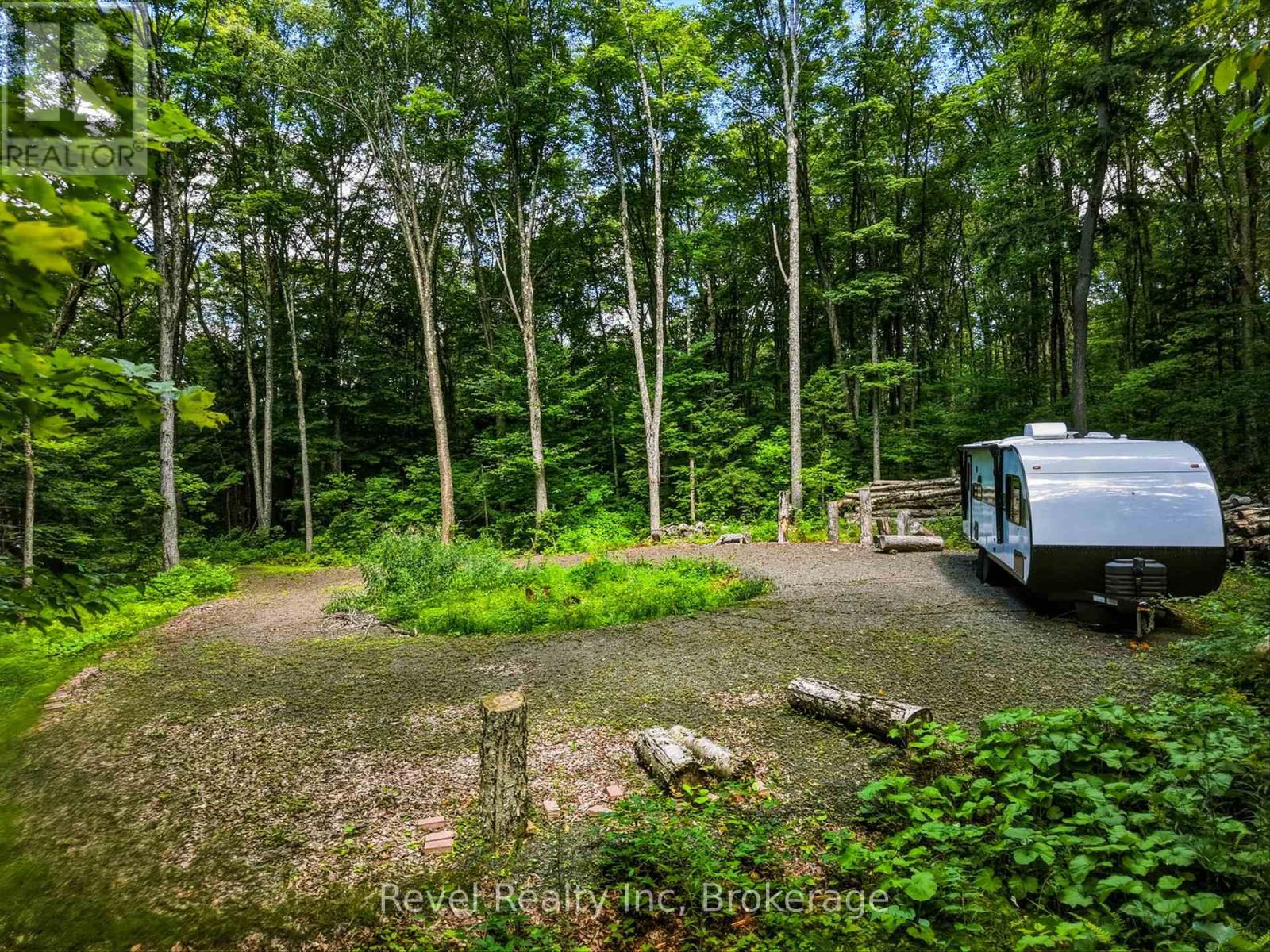 1054 Bird Lake Road, Bracebridge, Ontario P1L 1X1 - Photo 12 - X13684186