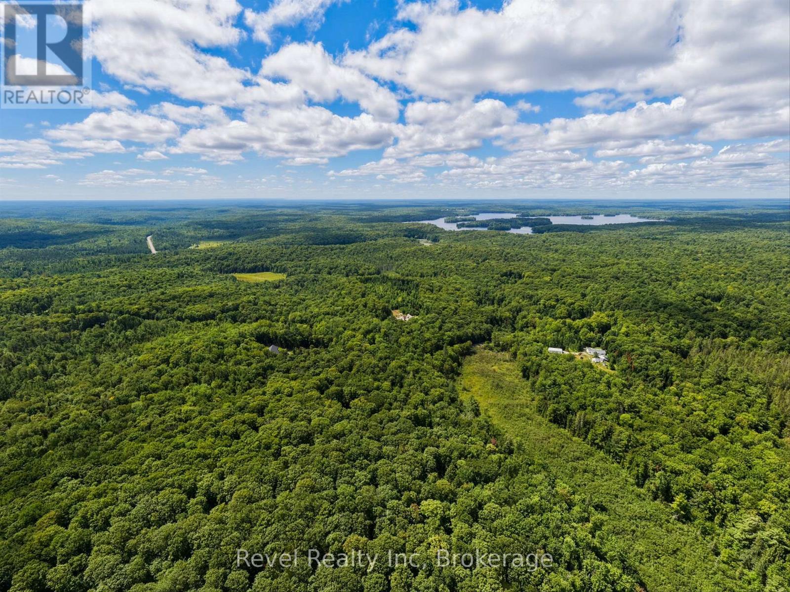 1054 Bird Lake Road, Bracebridge, Ontario P1L 1X1 - Photo 17 - X13684186