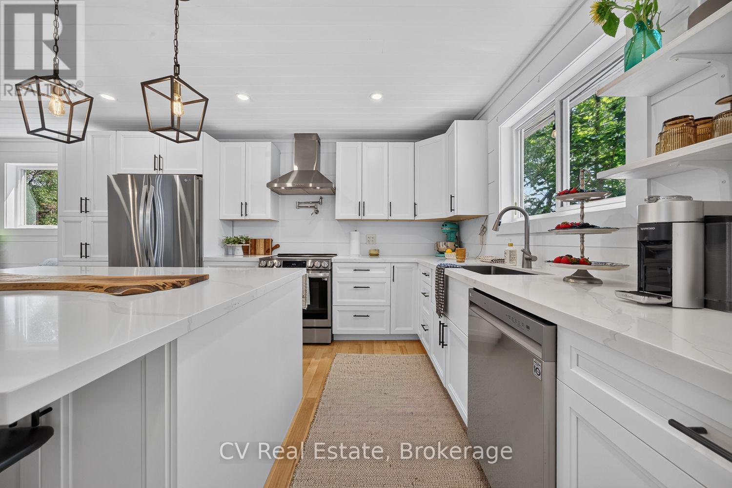 23 Lock Street, Seguin, Ontario  P0C 1J0 - Photo 14 - X13684550