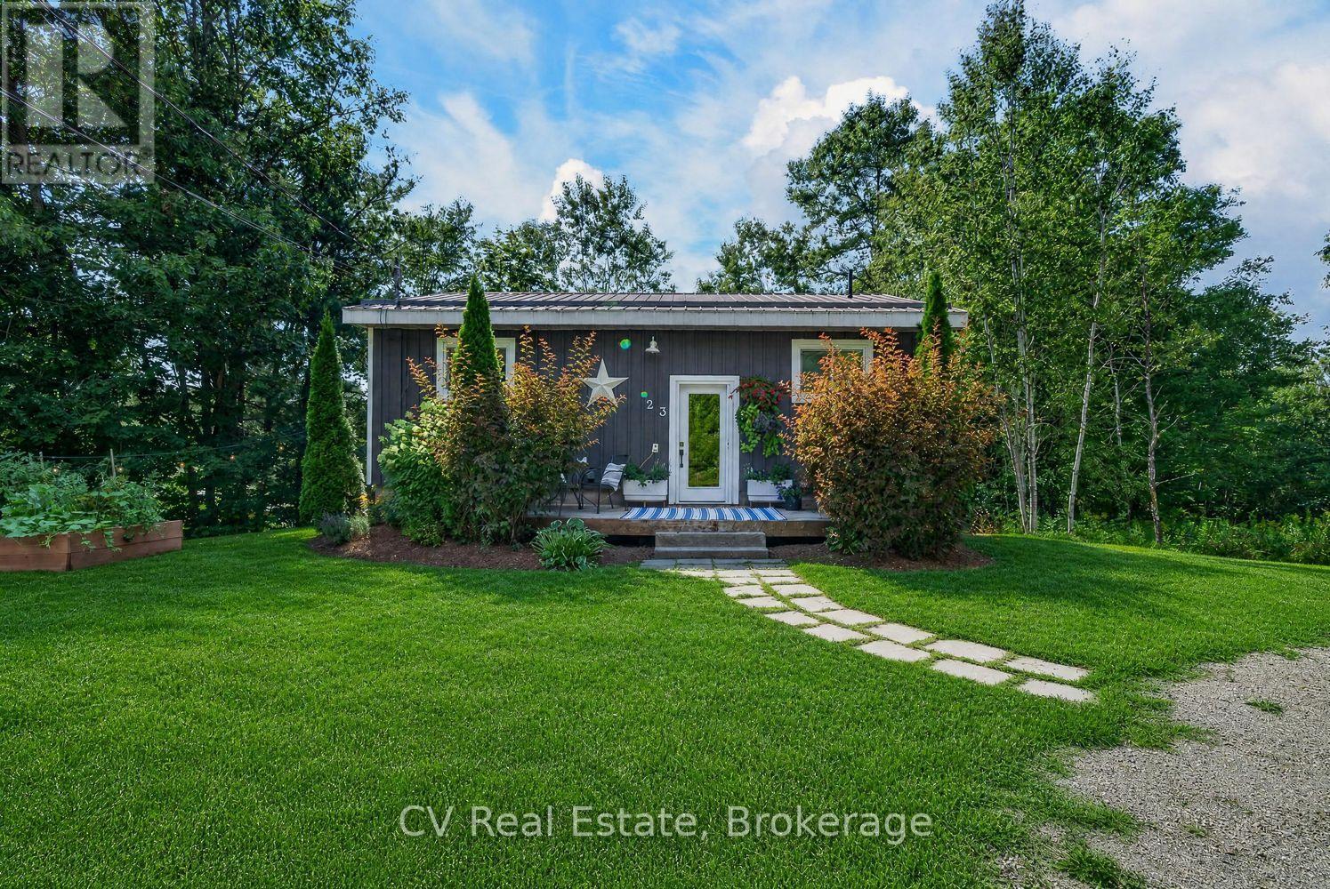 23 Lock Street, Seguin, Ontario  P0C 1J0 - Photo 2 - X13684550