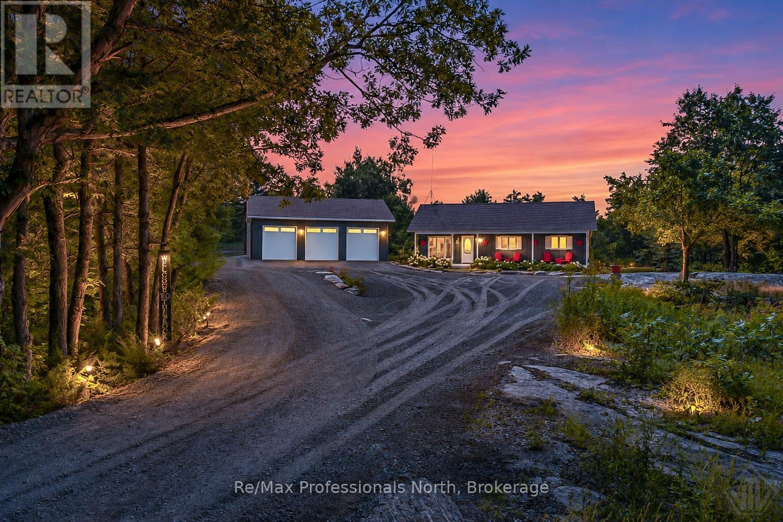 891 Peninsula Road, Gravenhurst, Ontario  P1P 0E2 - Photo 1 - X13686510