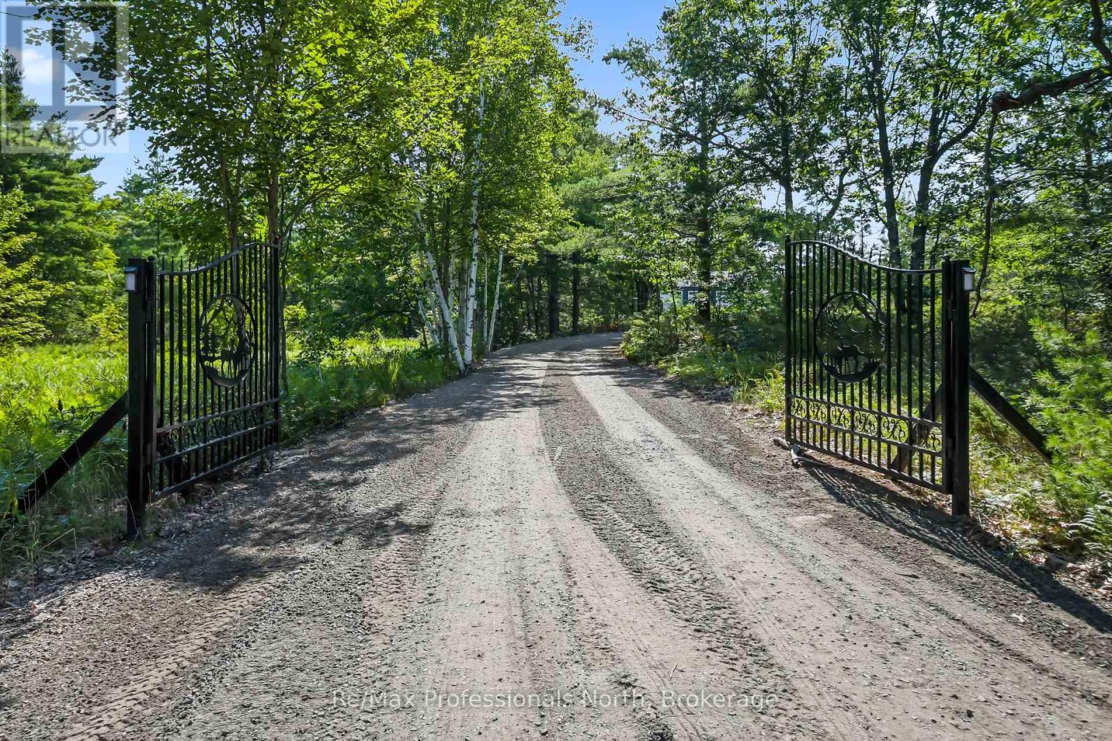 891 Peninsula Road, Gravenhurst, Ontario  P1P 0E2 - Photo 3 - X13686510