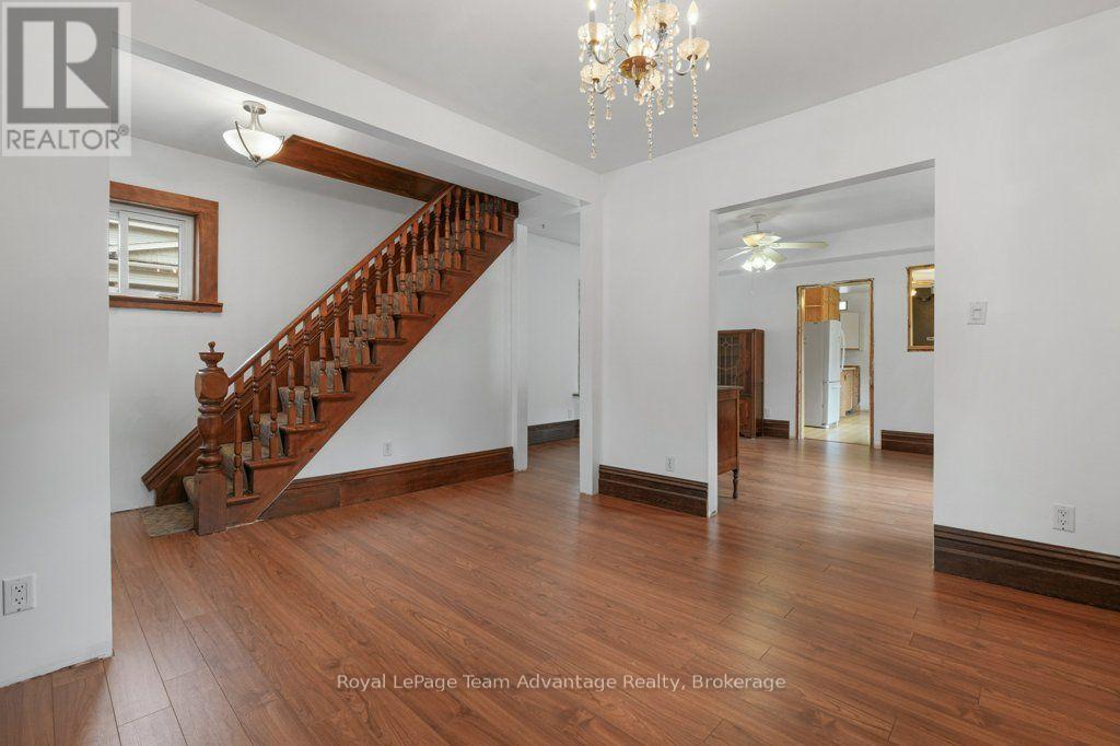 111 Gibson St Street, Parry Sound, Ontario  P2A 1X6 - Photo 16 - X13688376