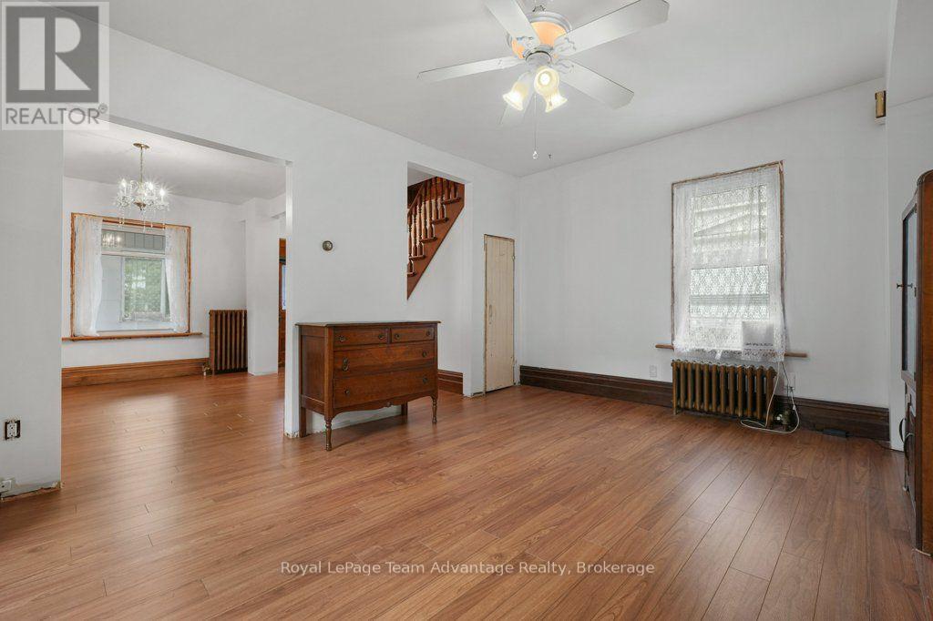 111 Gibson St Street, Parry Sound, Ontario  P2A 1X6 - Photo 17 - X13688376