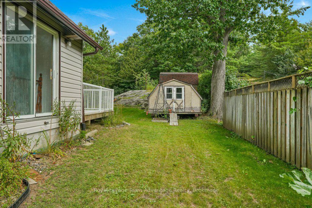 111 Gibson St Street, Parry Sound, Ontario  P2A 1X6 - Photo 30 - X13688376