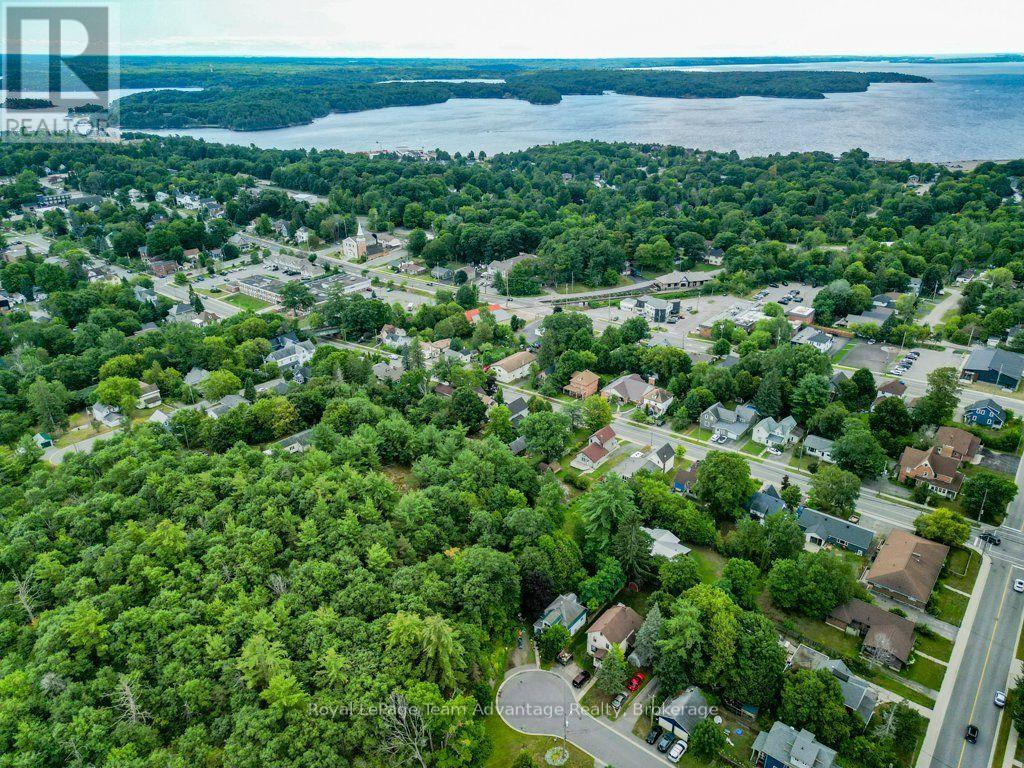 111 Gibson St Street, Parry Sound, Ontario  P2A 1X6 - Photo 35 - X13688376