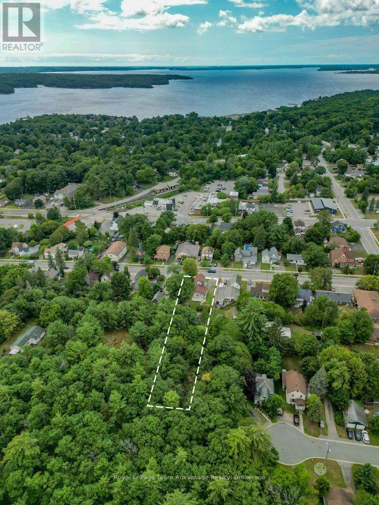 111 Gibson St Street, Parry Sound, Ontario  P2A 1X6 - Photo 9 - X13688376