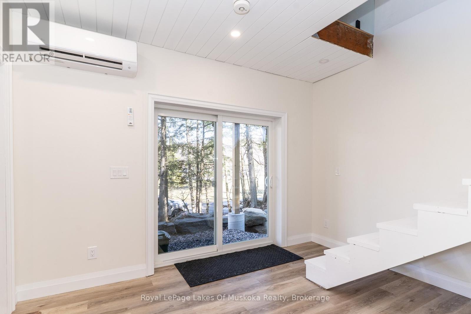 1361 Rosseau Lake 2 Road, Muskoka Lakes, Ontario  P0B 1M0 - Photo 6 - X13688436