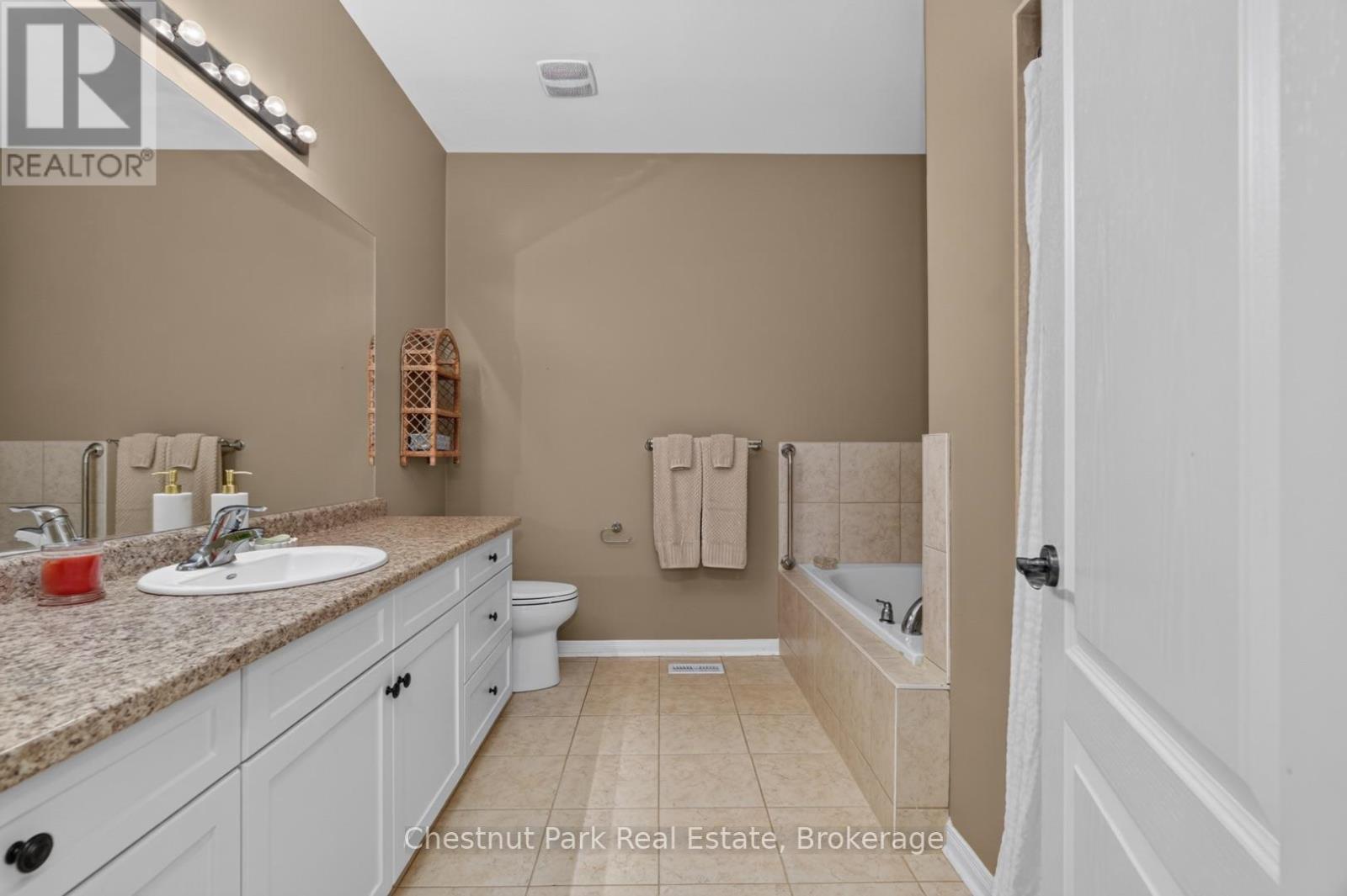 7 Stormont Court, Bracebridge, Ontario P1L 0B7 - Photo 22 - X13690176