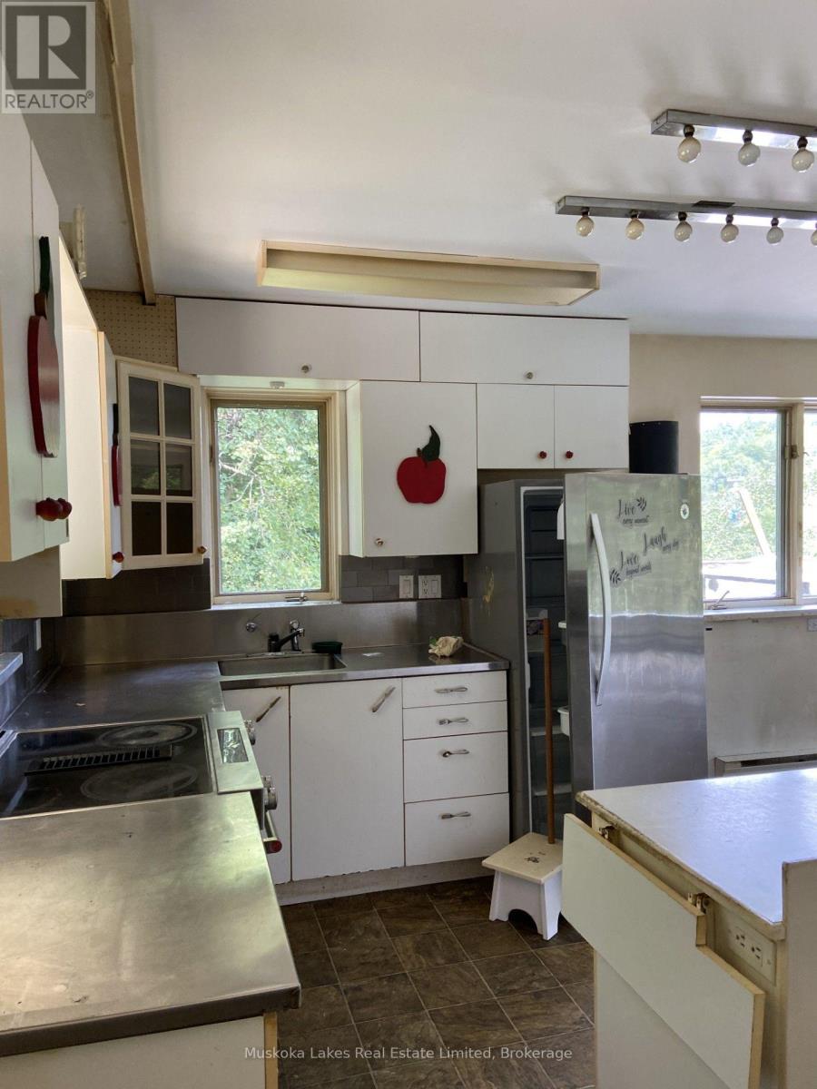 21 Ferndale Road, Muskoka Lakes, Ontario  P0B 1J0 - Photo 7 - X13690970