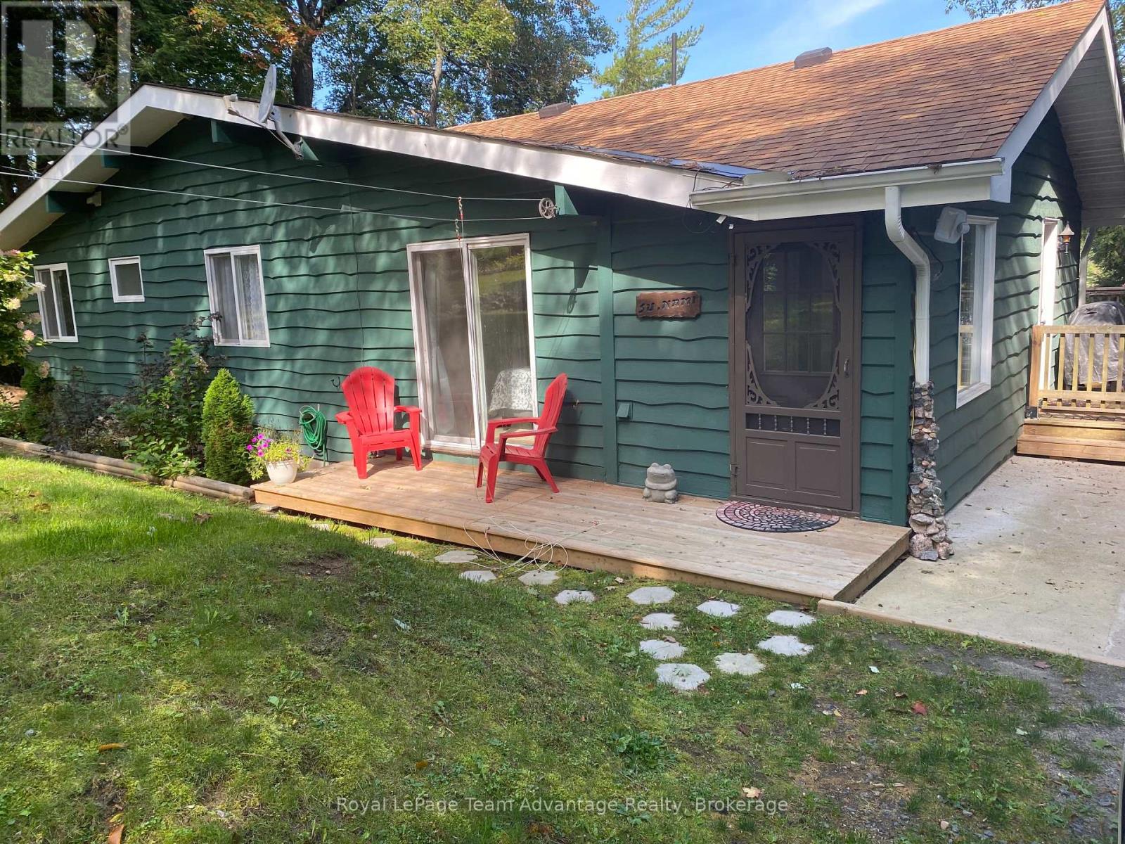 8 Firefly Way, Seguin, Ontario  P2A 2W8 - Photo 2 - X13693314