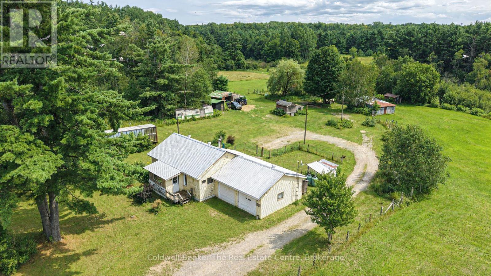 1121 Beiers Road, Gravenhurst, Ontario P0E 1G0 - Photo 1 - X13696556
