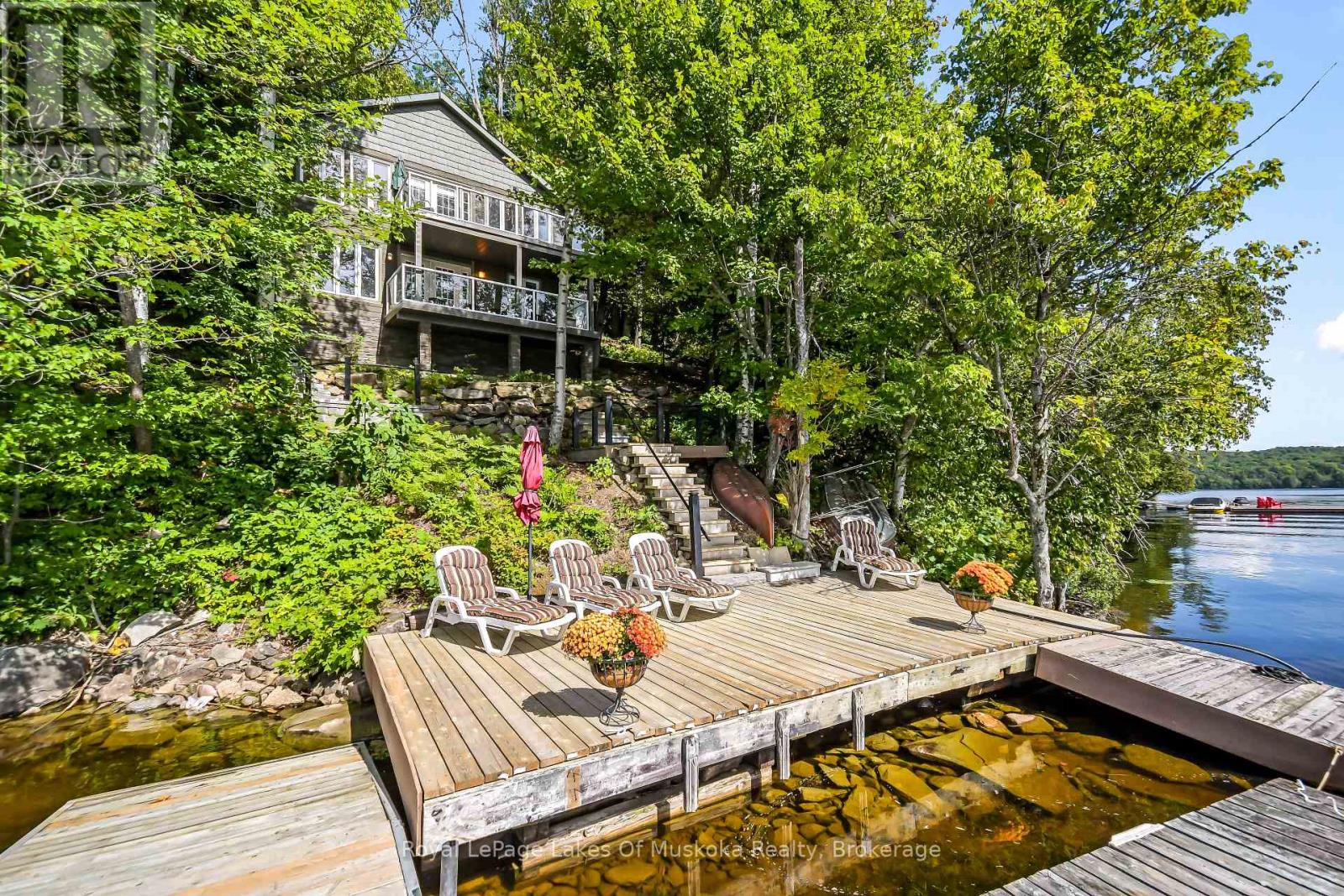 311 Lake Vernon W/a, Huntsville, Ontario  P1H 2J2 - Photo 1 - X13701796