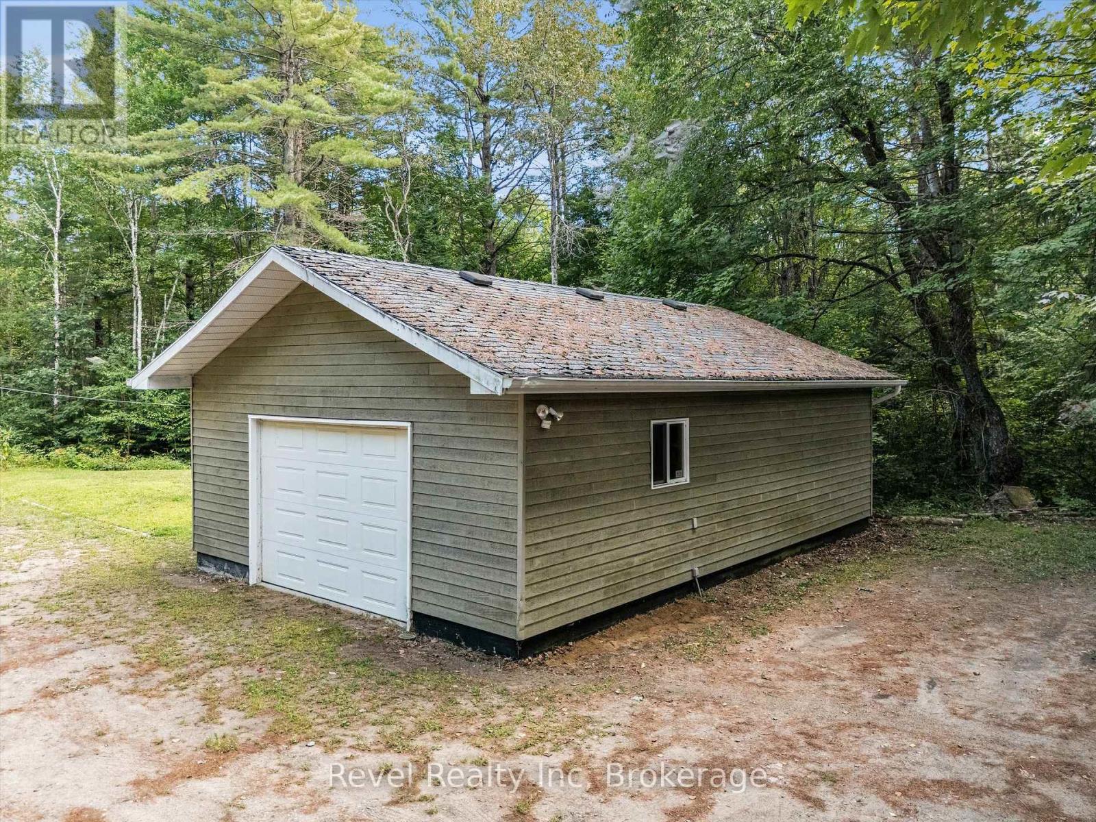 1326 Echo Lake Road, Lake Of Bays, Ontario  P0B 1A0 - Photo 2 - X13703628