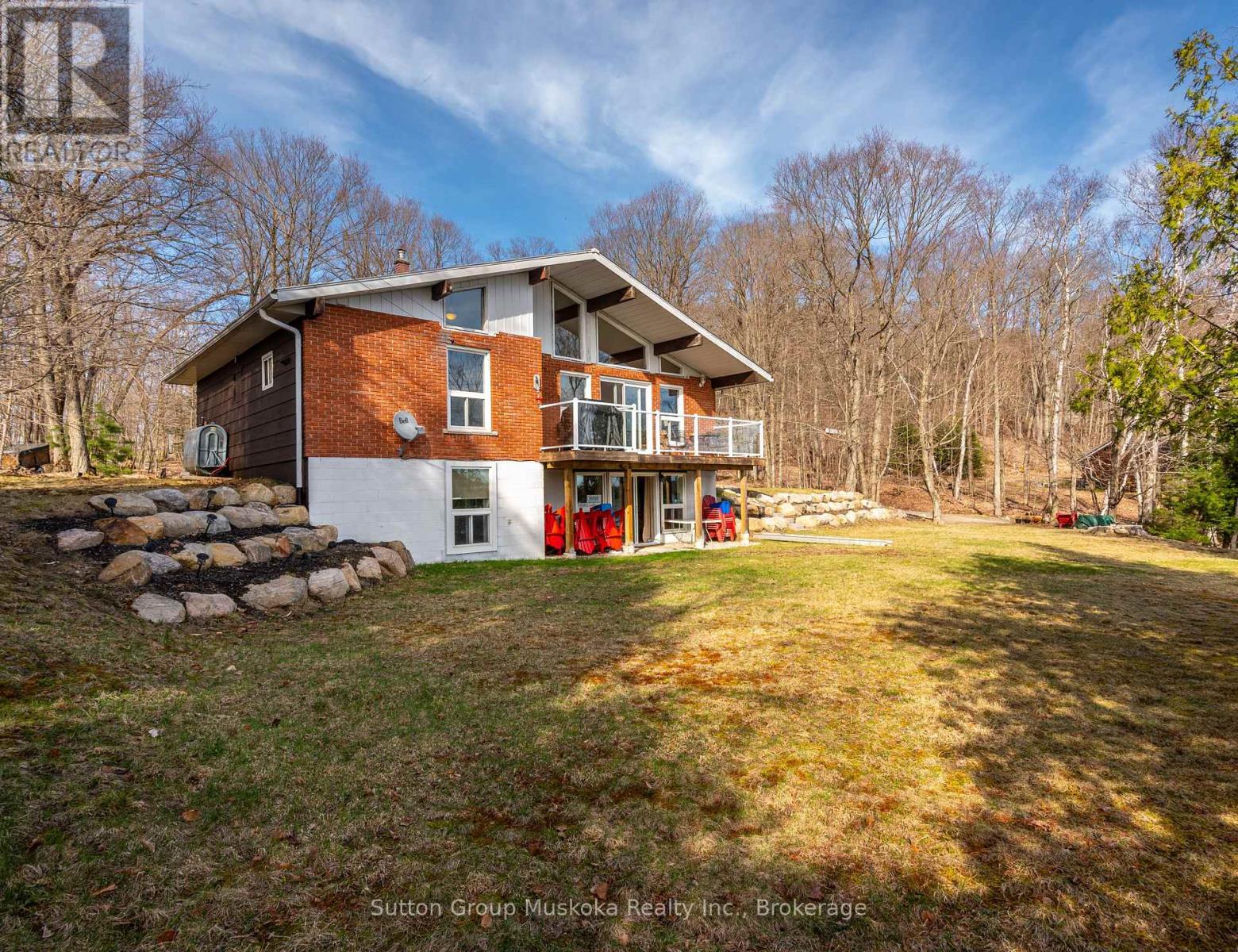 562 And 568 East Waseosa Lake Road, Huntsville, Ontario  P1H 2J4 - Photo 37 - X13705456