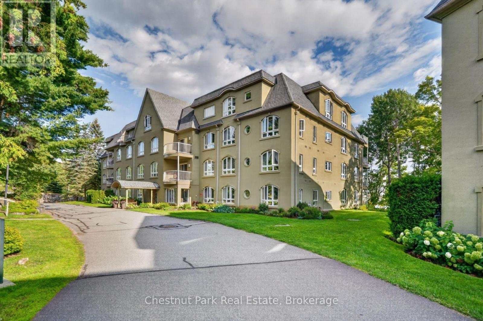 307 - 31 Dairy Lane, Huntsville, Ontario  P1H 2L7 - Photo 1 - X13709592