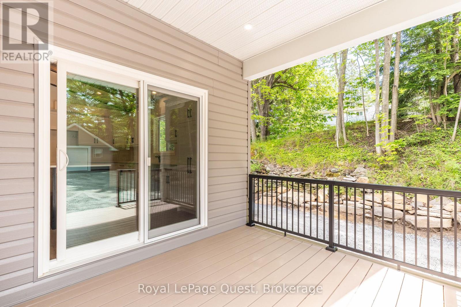 57 West Road W, Huntsville, Ontario  P1H 1L4 - Photo 29 - X13711074
