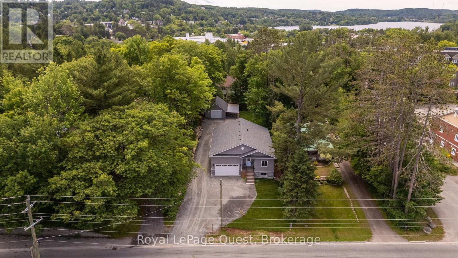 57 West Road W, Huntsville, Ontario  P1H 1L4 - Photo 3 - X13711074