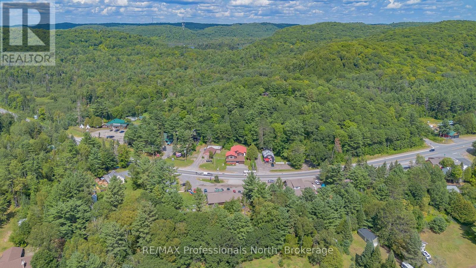 2831 60 Highway, Lake Of Bays, Ontario  P0A 1H0 - Photo 3 - X13712000