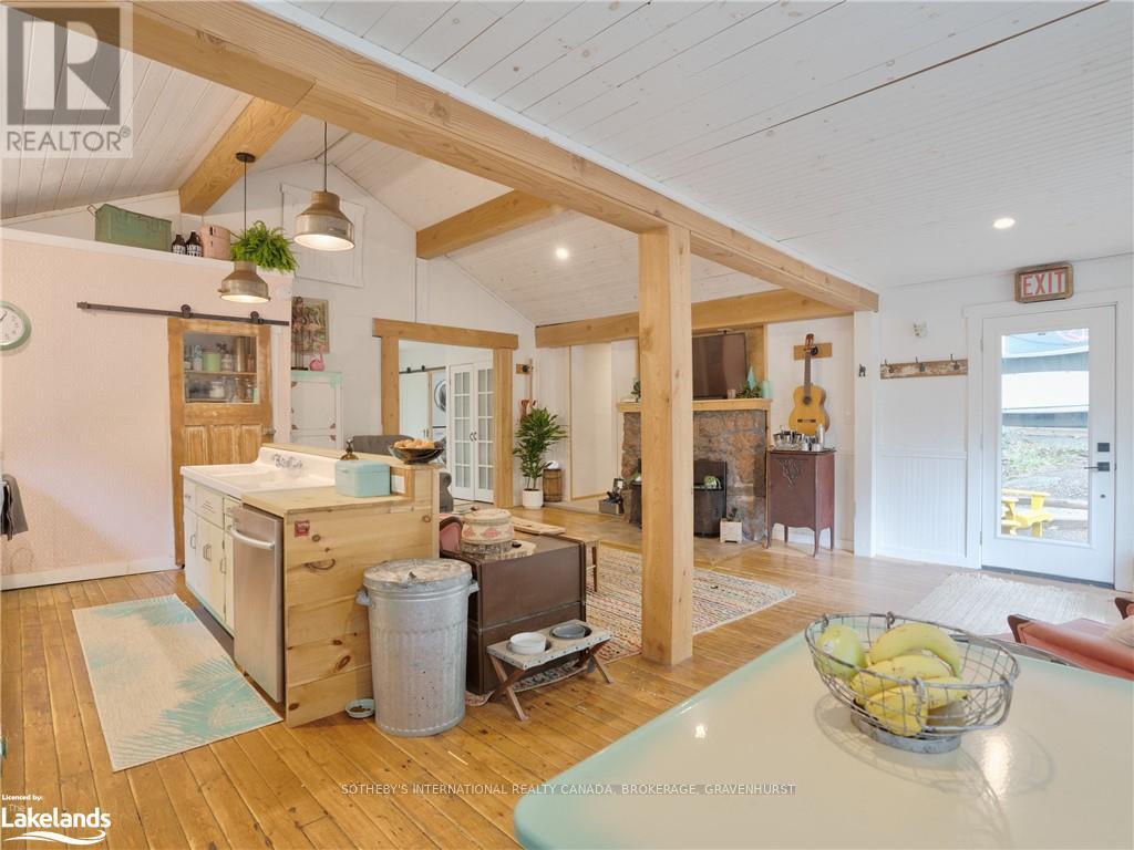 1209 North Kahshe Lake Road, Gravenhurst, Ontario  P0E 1G0 - Photo 23 - X13712084