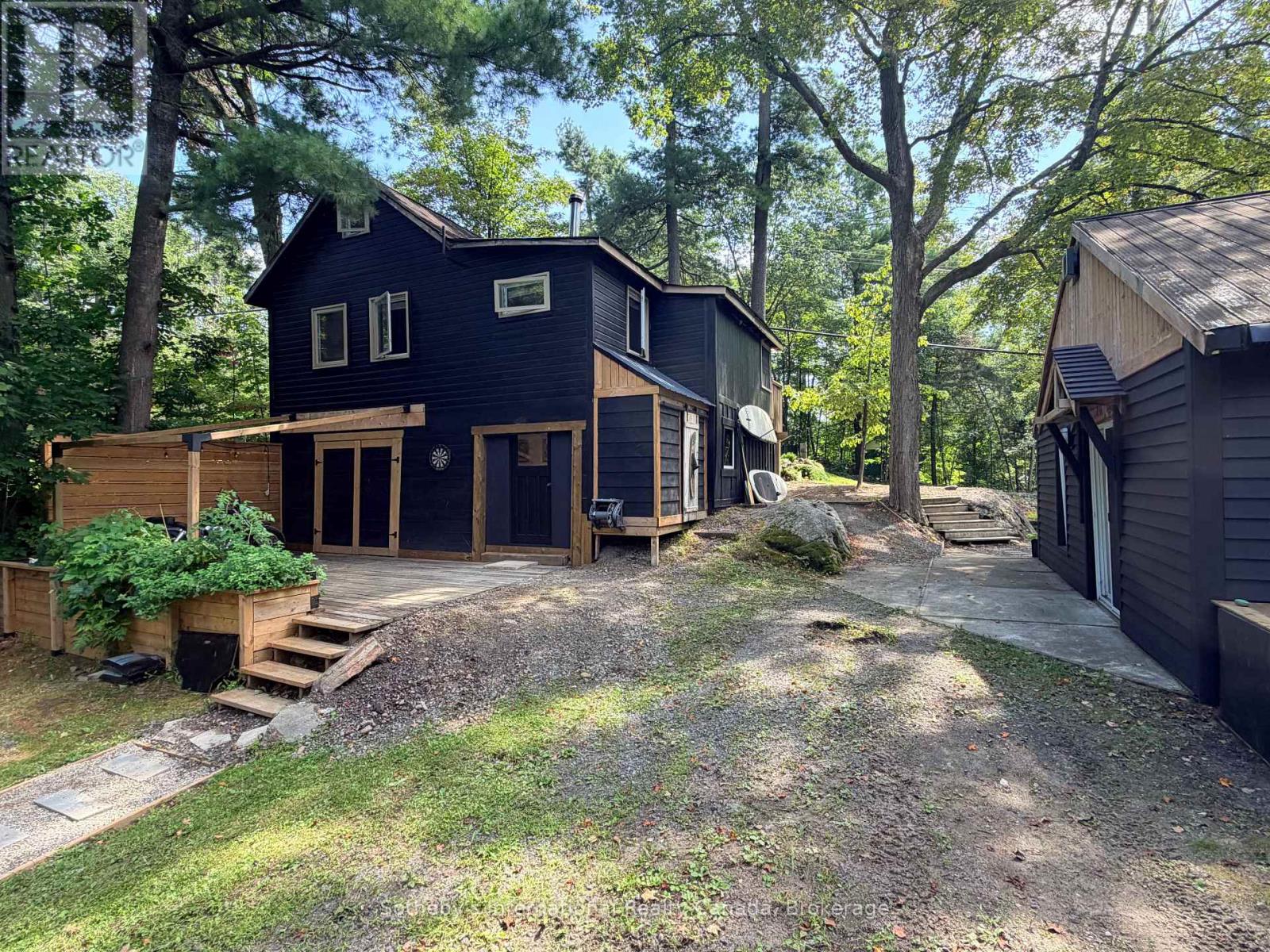 1209 North Kahshe Lake Road, Gravenhurst, Ontario  P0E 1G0 - Photo 35 - X13712084
