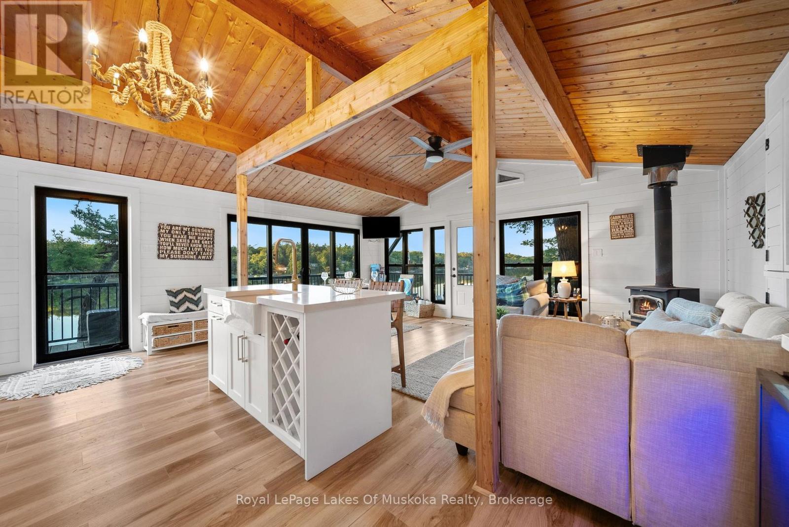3102 Twelve Mile Bay Road, Georgian Bay, Ontario P0C 1H0 - Photo 33 - X13713442