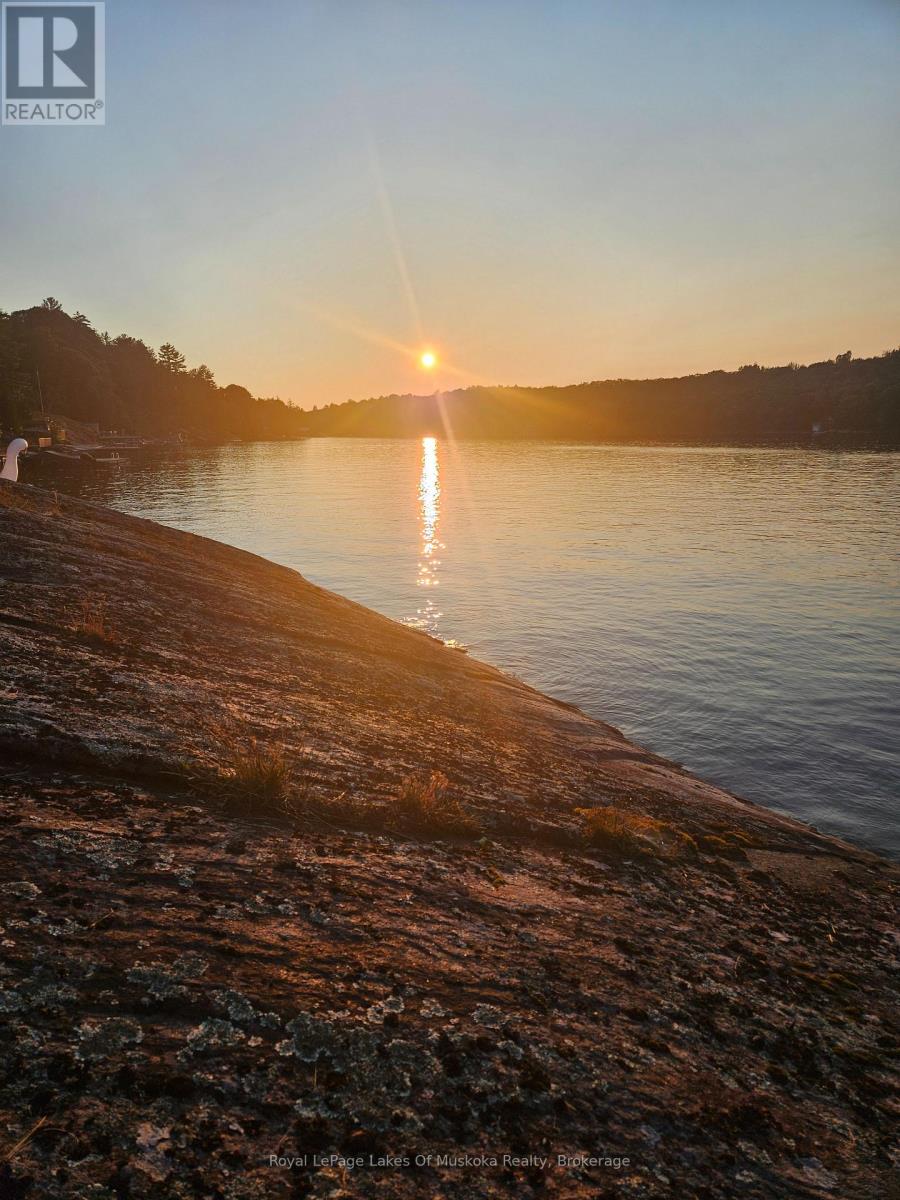 3102 Twelve Mile Bay Road, Georgian Bay, Ontario P0C 1H0 - Photo 43 - X13713442