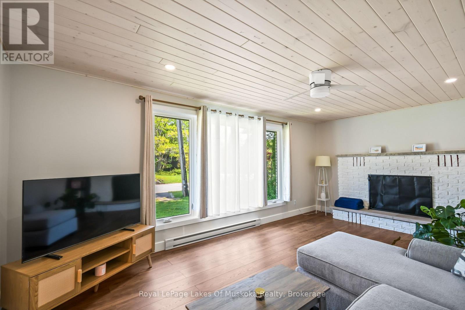 571 David Street E, Gravenhurst, Ontario  P1P 1M1 - Photo 11 - X13714344