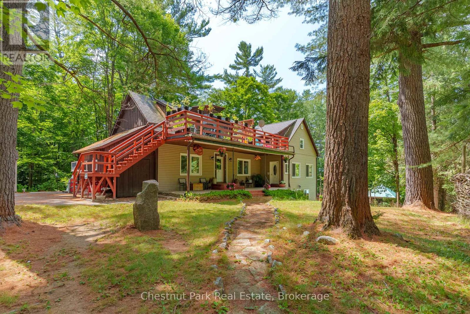 869 Muskoka Road 10, Huntsville, Ontario  P0B 1L0 - Photo 3 - X13717522